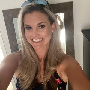 Meet your Posher, Cari